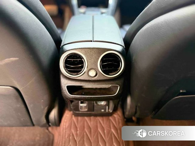 Mercedes-Benz Class C 2021 Белый из Китая, фото 6