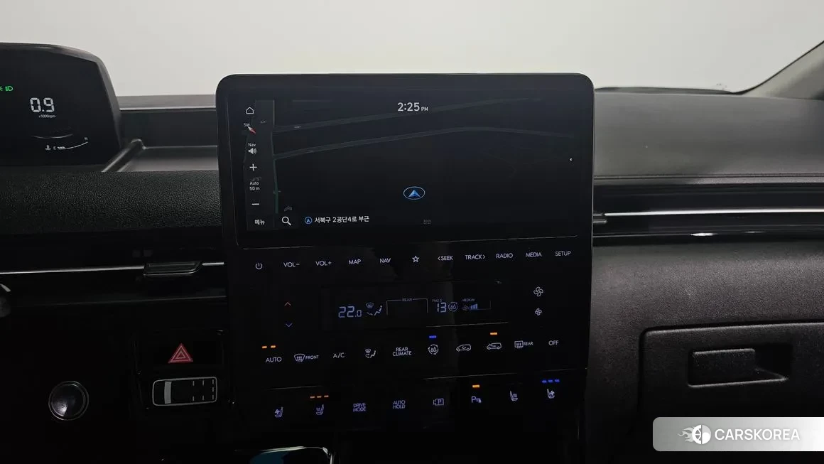 Hyundai Staria 2023 Белый из Кореи, фото 6