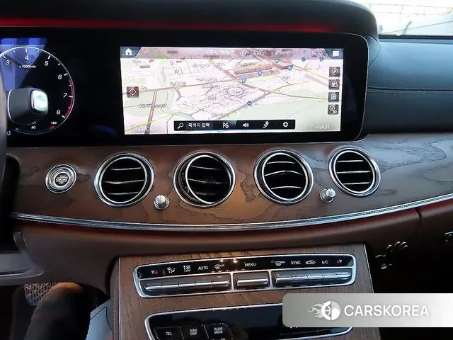 Mercedes-Benz E-Class W213 2021 Белый из Кореи, фото 6