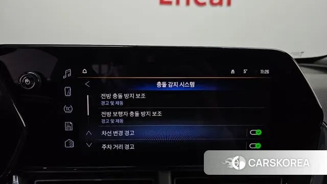 Chevrolet (GM Daewoo) Trax Crossover 2024 Черный из Кореи, фото 6