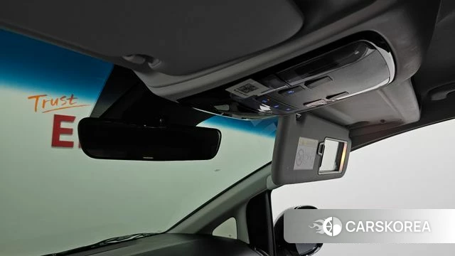 Hyundai Staria 2024 Серебряный из Кореи, фото 6