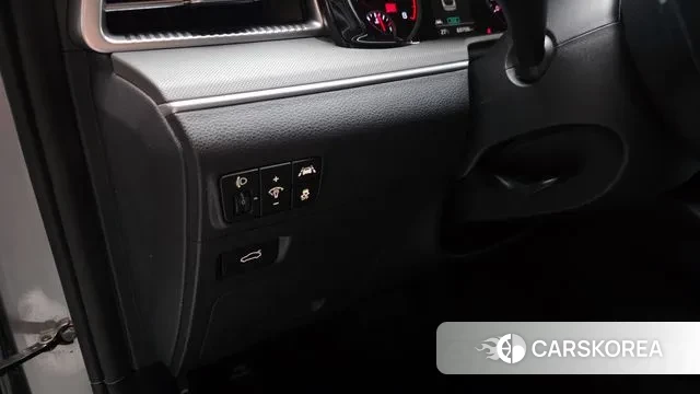 Kia K5 3rd generation 2022 Серебряный из Кореи, фото 6