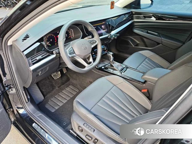 Volkswagen Passat 2024 Черный из Китая, фото 6