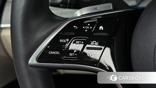 Mercedes-Benz E-Class W213 2023 Белый из Кореи, фото 6
