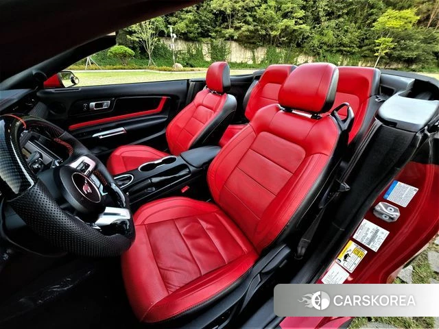 Ford Mustang 2023 Красный из Кореи, фото 6