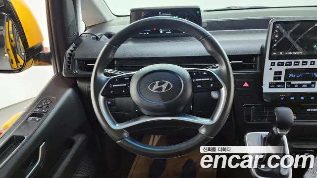 Hyundai Staria 2022 Желтый из Кореи, фото 6