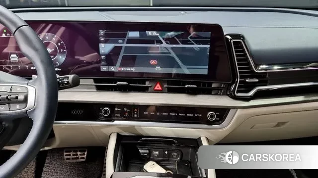 Kia Sportage 5th Generation 2023 Белый из Кореи, фото 6