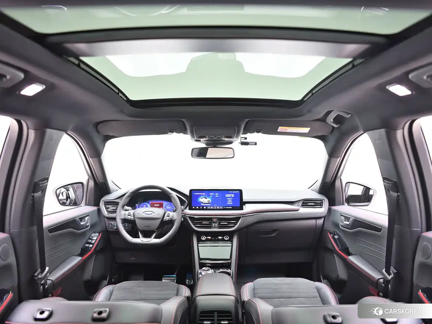 Ford Escape 2023 Silver/gray из Китая, фото 6