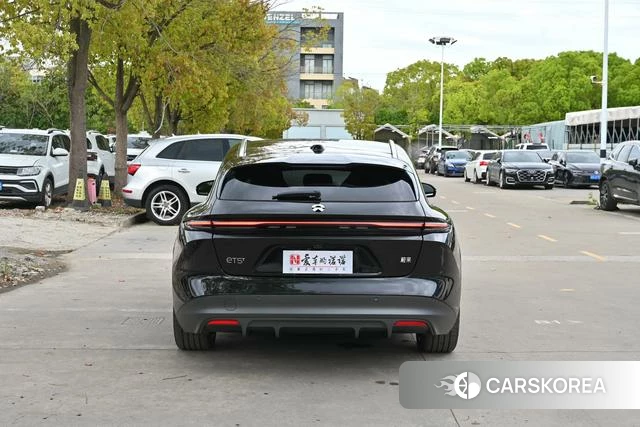 Weilai ET5T 2025 Черный из Китая, фото 6