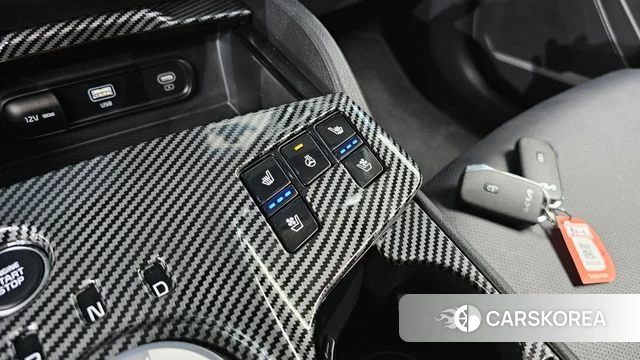 Kia Sportage 5th Generation Hybrid 2023 Белый из Кореи, фото 6