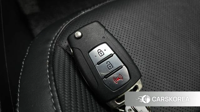 Ssangyong Berry New Tivoli 2022 Белый из Кореи, фото 6
