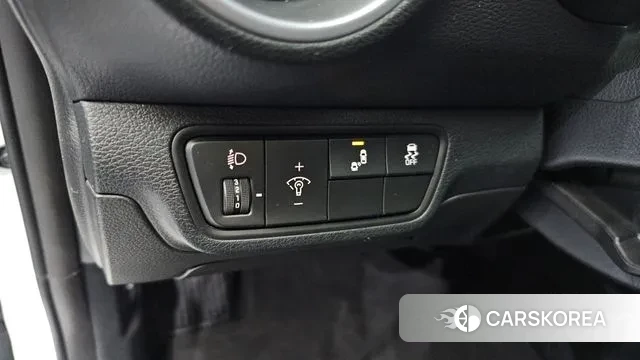 Kia The New K3 2nd generation 2021 Белый из Кореи, фото 6