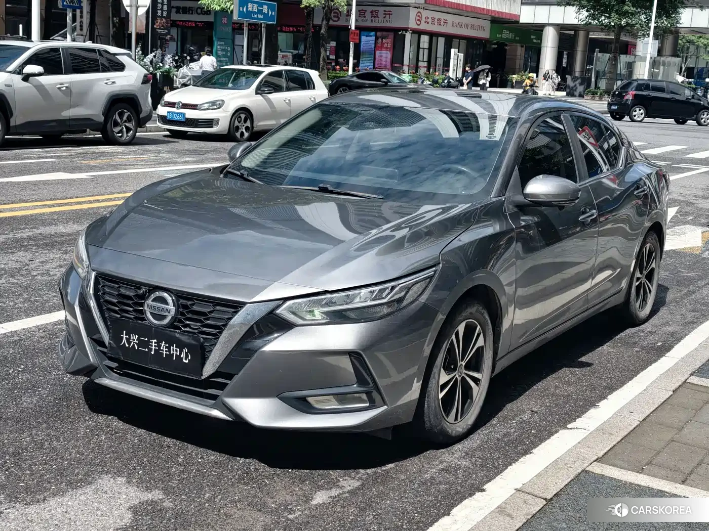 Nissan Sylphy 2022 Silver/gray из Китая, фото 6