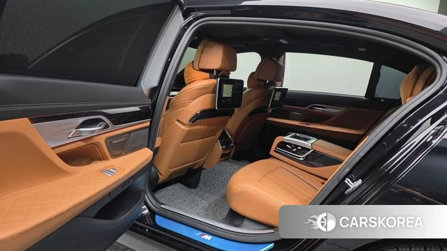 BMW 7 Series (G11) 2020 Черный из Кореи, фото 6
