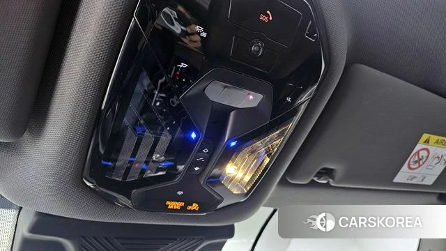 BMW 5 Series (G60) 2023 Белый из Кореи, фото 6