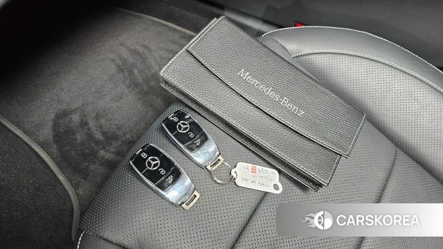 Mercedes-Benz E-Class W213 2021 Белый из Кореи, фото 6