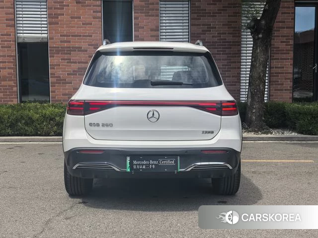 Mercedes-Benz EQB 2025 Белый из Китая, фото 6