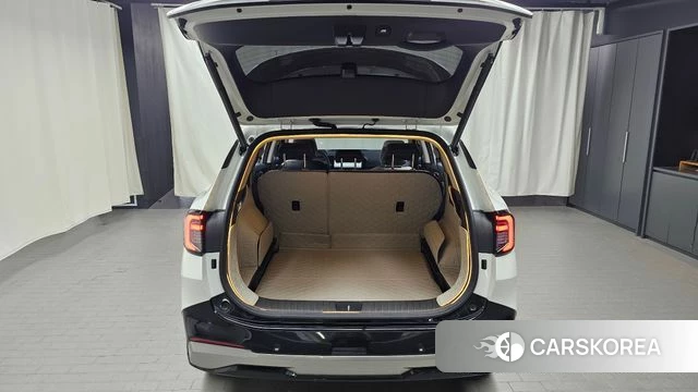 Kia The New Sportage 5th Generation Hybrid 2025 Белый из Кореи, фото 6