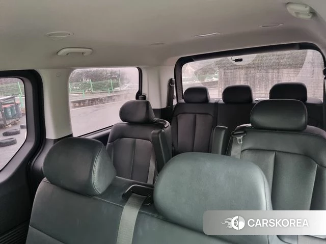 Hyundai Staria 2024 Черный из Кореи, фото 6