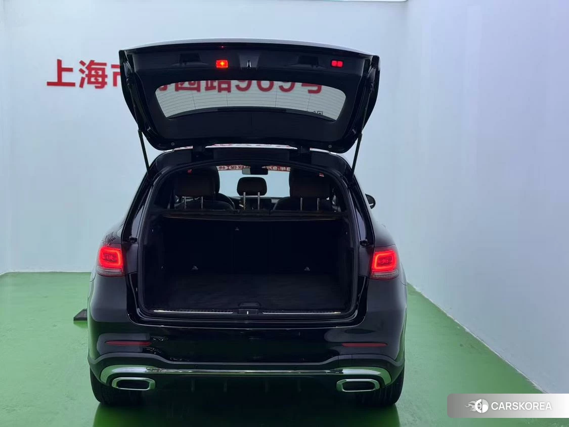 Mercedes-Benz GLC 2020 Черный из Китая, фото 6