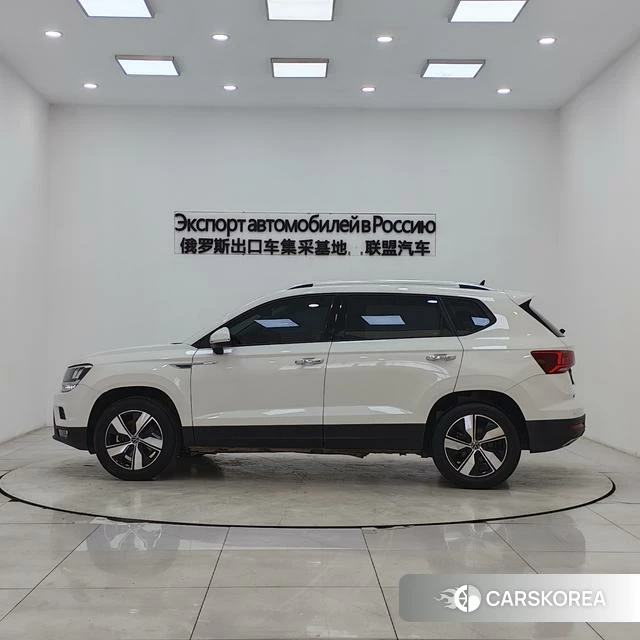 Volkswagen Tuyue 2022 Белый из Китая, фото 6