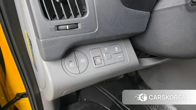 Hyundai The New Grand Starex 2019 Желтый из Кореи, фото 6