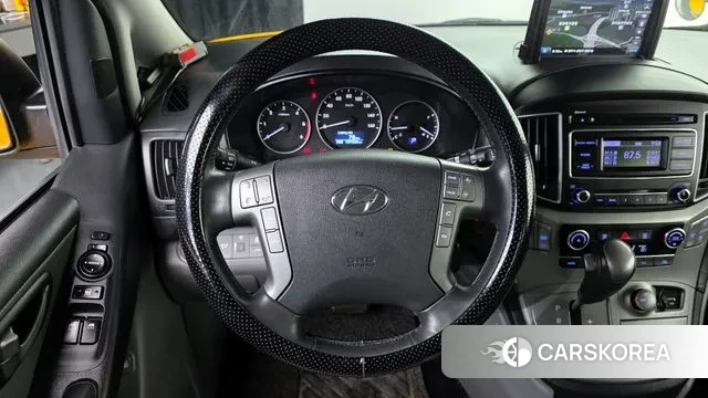 Hyundai The New Grand Starex 2018 Желтый из Кореи, фото 6