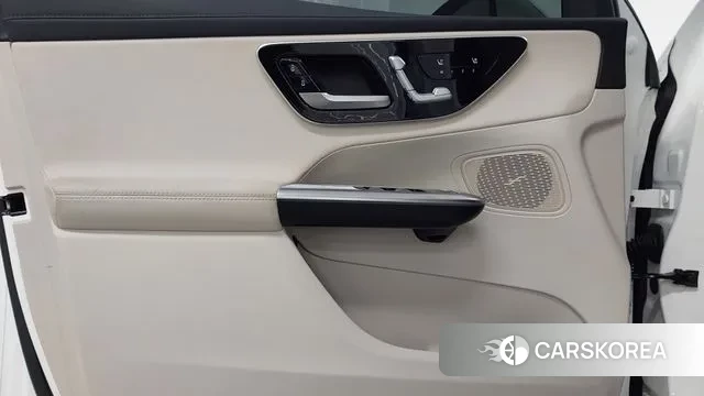 Mercedes-Benz GLC-Class X254 2023 Белый из Кореи, фото 6