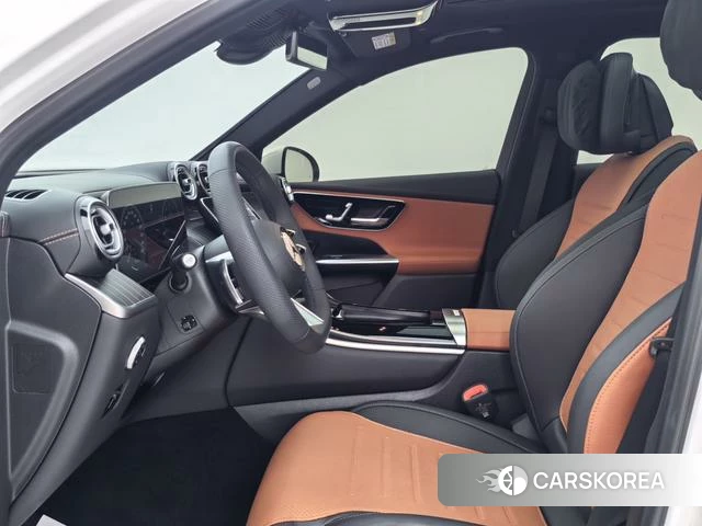 Mercedes-Benz GLC 2024 Белый из Китая, фото 6