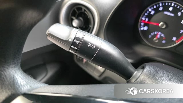 Kia The New K3 2nd generation 2021 Белый из Кореи, фото 6