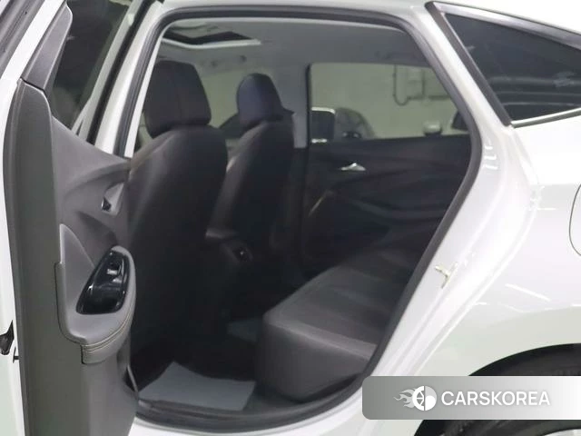Buick Weilang 2023 Белый из Китая, фото 6