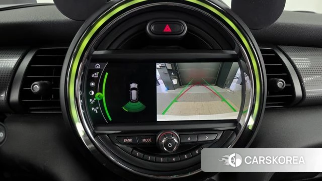 Mini Cooper 2021 Жемчужный цвет из Кореи, фото 6