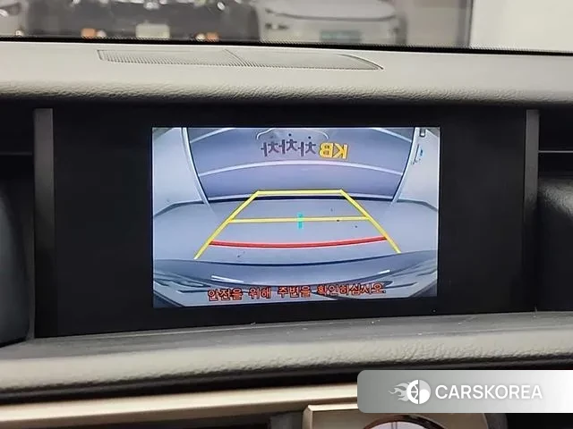 Lexus New IS300 2018 Серебристо-серый из Кореи, фото 6