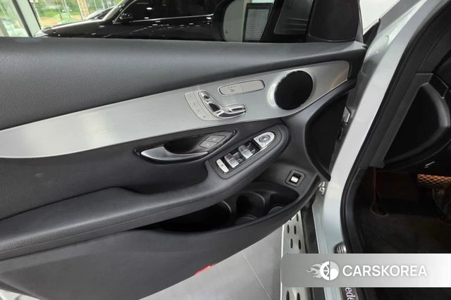 Mercedes-Benz GLC-Class X253 2020 Серебряный из Кореи, фото 6