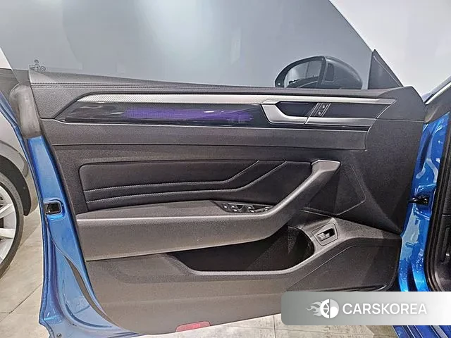 Volkswagen Arteon 2022 Синий из Кореи, фото 6