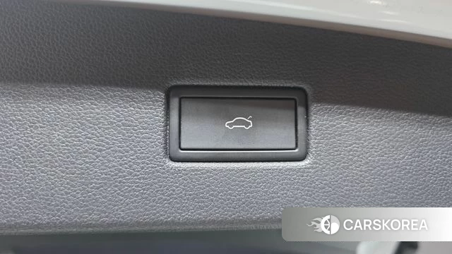 Volkswagen Tiguan second Generation 2021 Белый из Кореи, фото 6