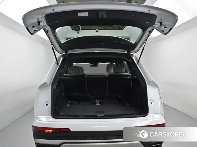 Audi Q7 (4M) 2024 Белый из Кореи, фото 6