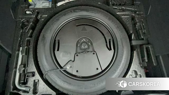 Audi Q3 2022 Темно-серый из Китая, фото 6