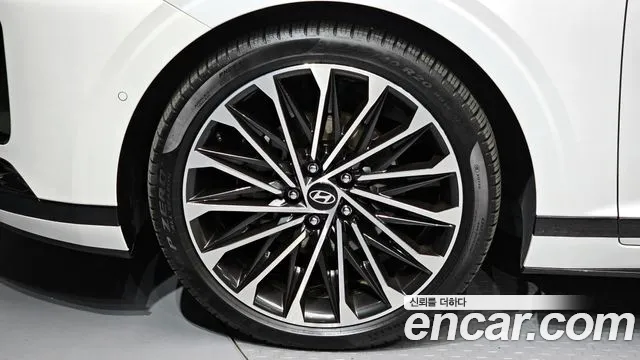 Hyundai Grandeur Hybrid (GN7) id 2701428 из Кореи 6