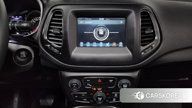 Jeep Compass 2nd Generation 2018 Серебряный из Кореи, фото 6