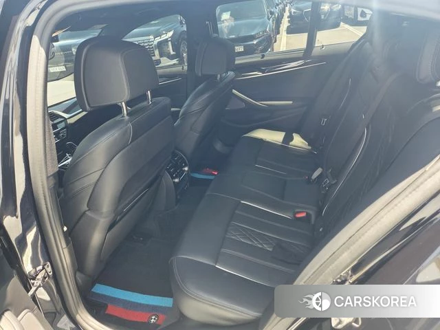BMW 5 Series (G30) 2022 Черный из Кореи, фото 6