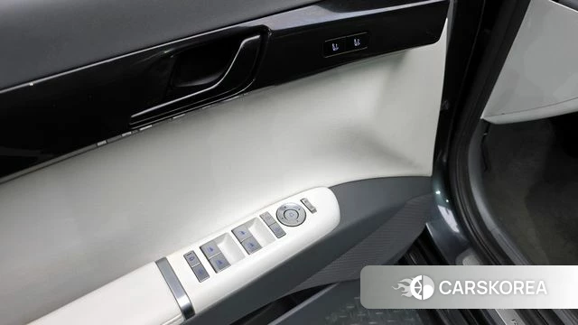 Hyundai Grandeur Hybrid (GN7) 2022 Серый из Кореи, фото 6