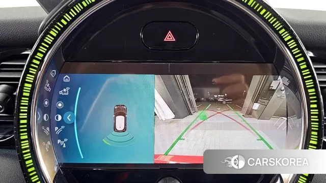 Mini Cooper 2023 Красный из Кореи, фото 6