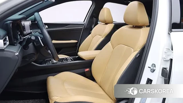 Kia K5 3rd generation 2023 Белый из Кореи, фото 6
