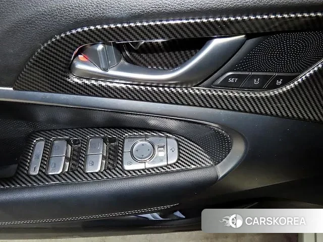 Genesis G70 2018 Серебряный из Кореи, фото 6