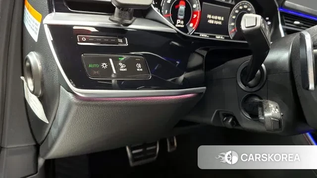 Audi A8 (D5) 2020 Синий из Кореи, фото 6