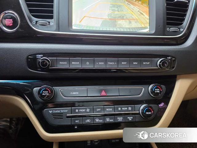 Kia The New Carnival 2018 Белый из Кореи, фото 6