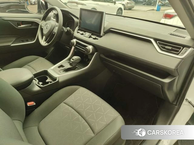 Toyota RAV4 Rongfang 2022 Белый из Китая, фото 6