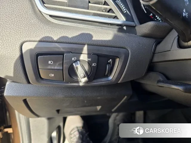 BMW 2 Series Active Tourer (F45) 2020 Коричневый из Кореи, фото 6