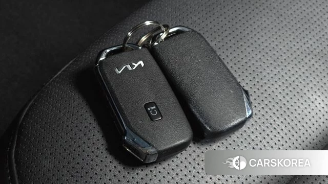 Kia Di All New Niro EV 2023 Серебристо-серый из Кореи, фото 6